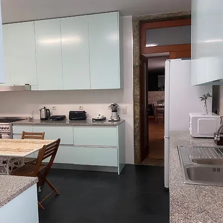 בית נופש Solar Egas Moniz-charming House & Local Experiences