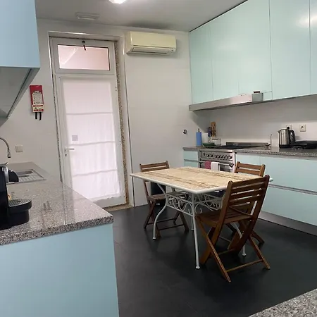 Solar Egas Moniz-charming House & Local Experiences Vakantiehuis Paço de Sousa