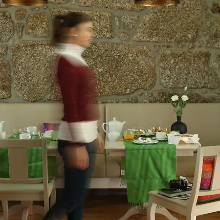 Vakantiehuis Solar Egas Moniz-charming House & Local Experiences *