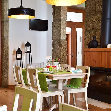 Solar Egas Moniz-charming House & Local Experiences Vakantiehuis