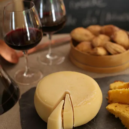 Solar Egas Moniz-charming House & Local Experiences Casa vacanze Paço de Sousa