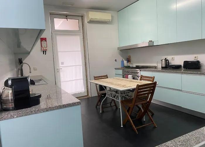 Solar Egas Moniz-charming House & Local Experiences Hébergement de vacances Paço de Sousa