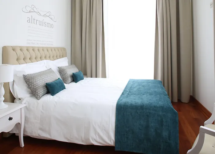 Hébergement de vacances Solar Egas Moniz-charming House & Local Experiences *