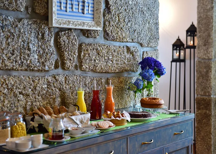 Nyaraló Solar Egas Moniz-charming House & Local Experiences *