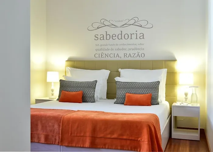 Hébergement de vacances Solar Egas Moniz-charming House & Local Experiences *